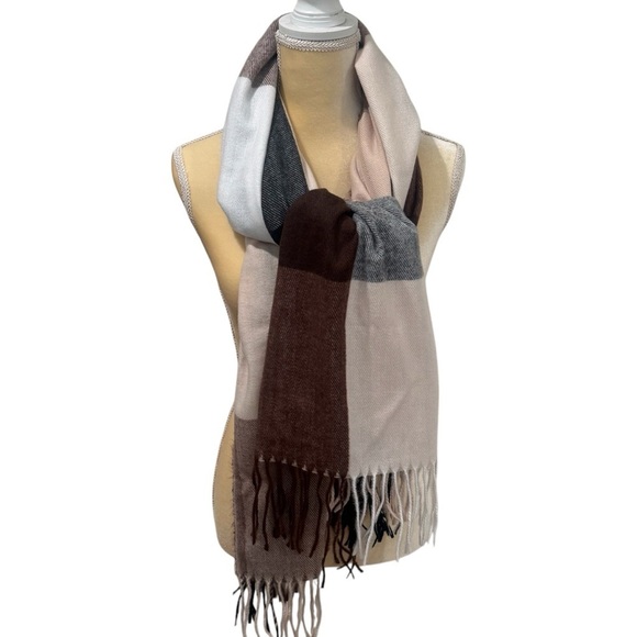 NEW Pashmina Neutral Colored Checkered Fringe 100% Cashmere Scarf Size 27x64 - Picture 2 of 10